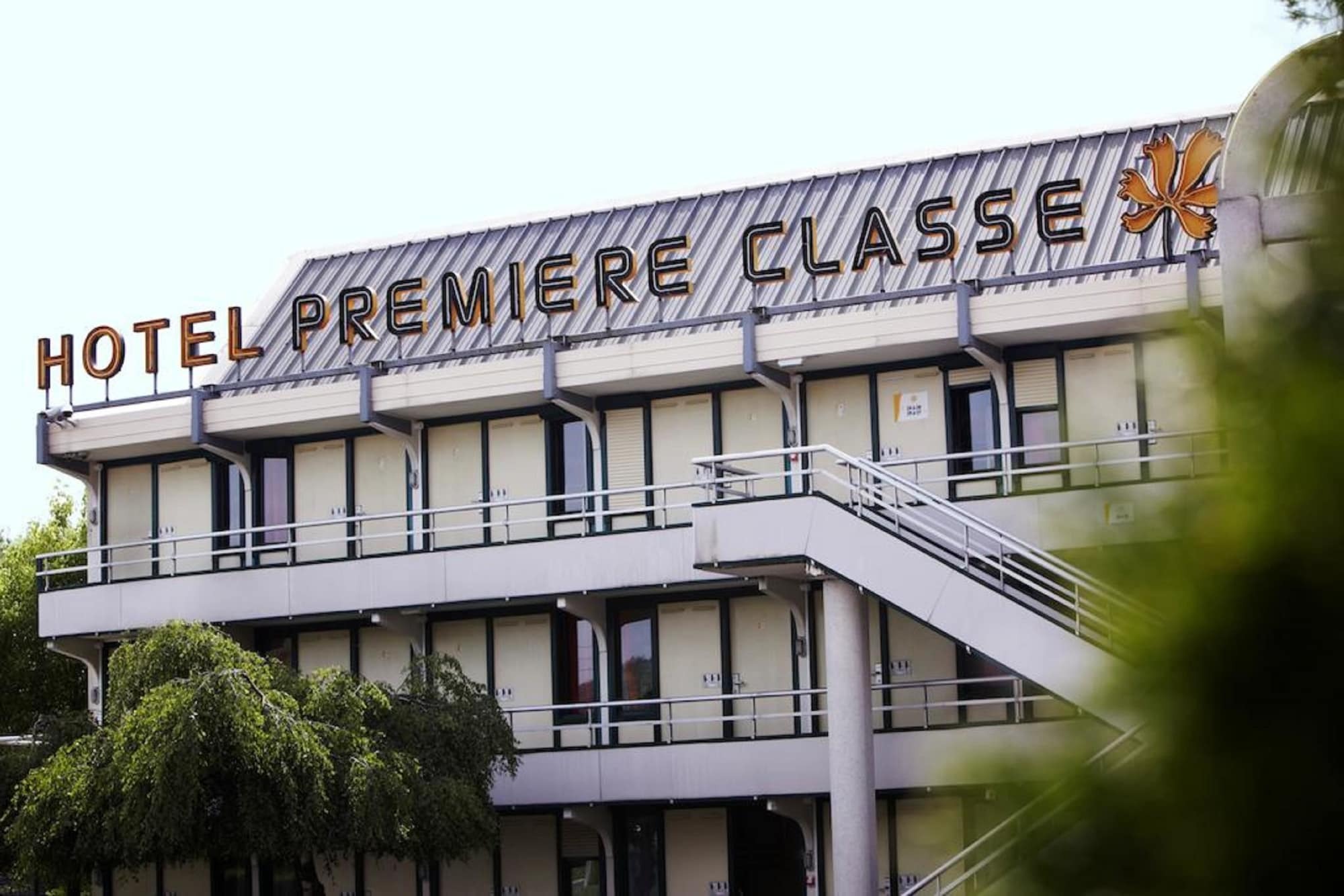 Premiere Classe Valenciennes Sud - Rouvignies Prouvy Exterior photo